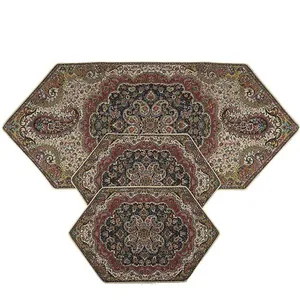 مجموعه رومیزی ترمه رضایی طرح مارال کد 90035
