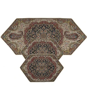 مجموعه رومیزی ترمه رضایی طرح مارال کد 90035