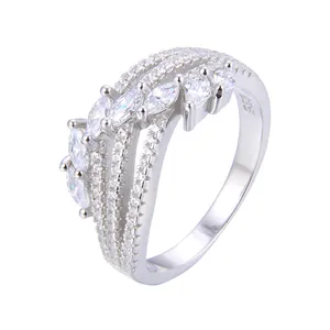 انگشتر نقره زنانه شهر جواهر کد SJ-EIR018