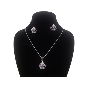 نیم ست نقره زنانه طرح تاج کد 099