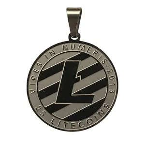 آویز گردنبند مردانه طرح لایت كوين کد L213