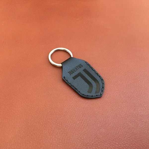 عکس شماره 10 : جاکلیدی طرح یوونتوس مدل lc-b18