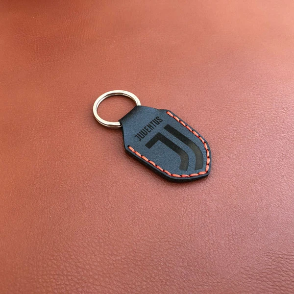 عکس شماره 12 : جاکلیدی طرح یوونتوس مدل lc-b18