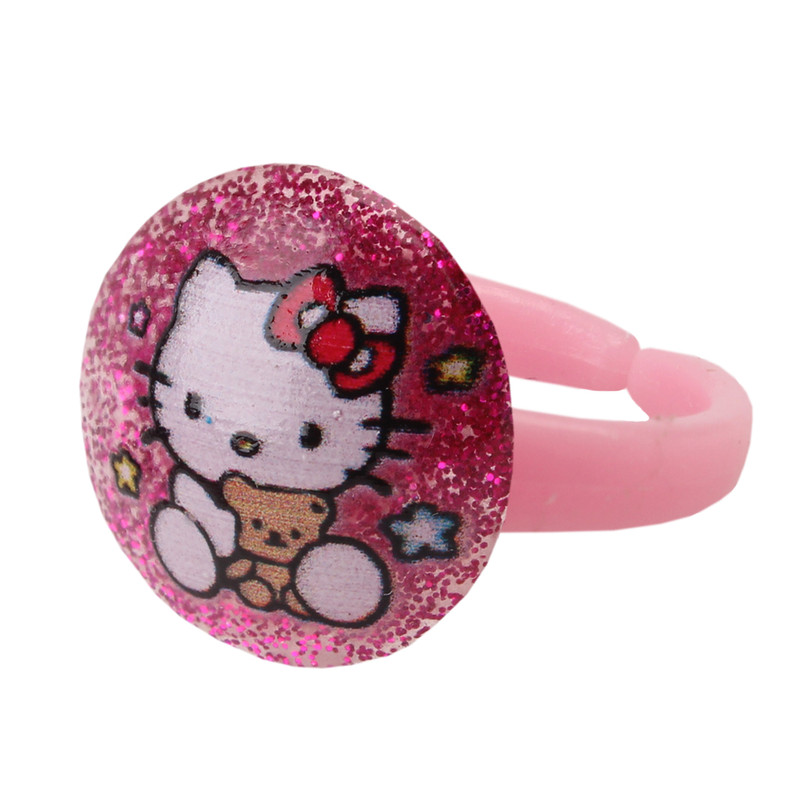 انگشتر دخترانه طرح هلوکیتی کد 001 انگشتر دخترانه طرح هلوکیتی کد 001