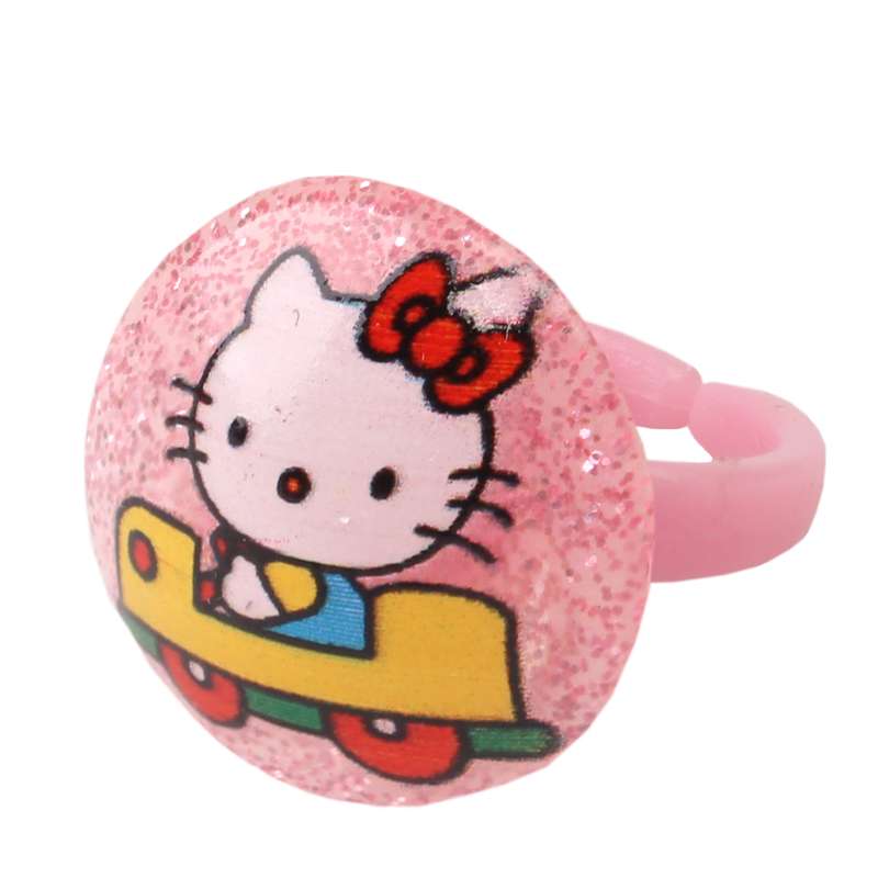 انگشتر دخترانه طرح هلوکیتی کد 0017 انگشتر دخترانه طرح هلوکیتی کد 0017