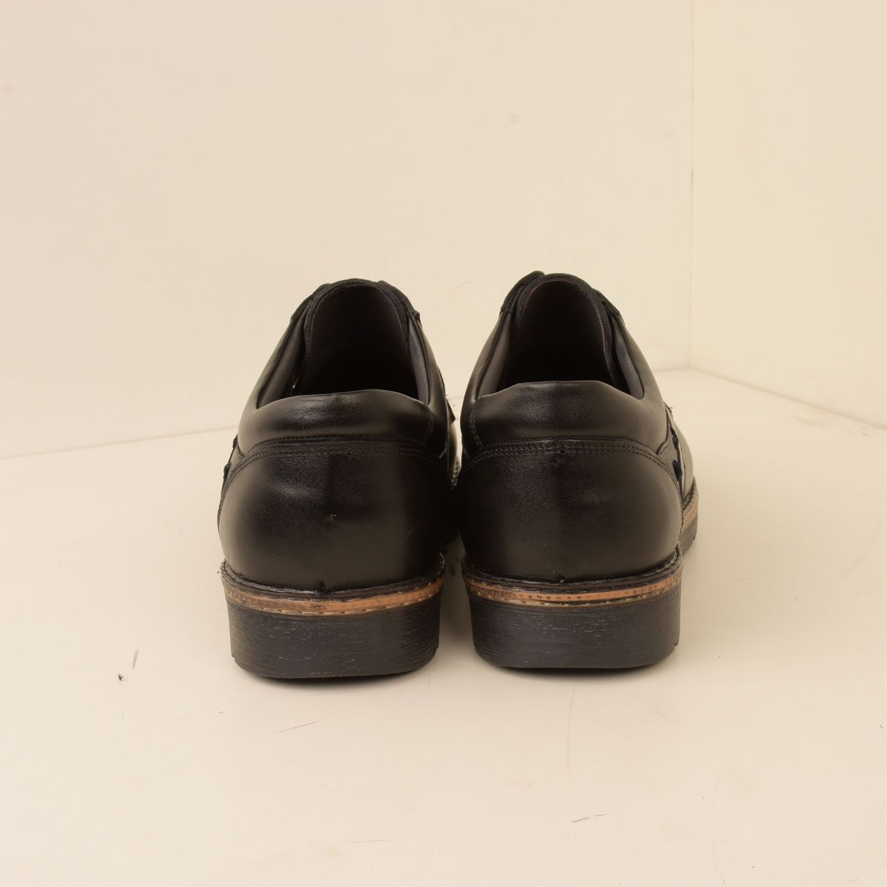  کفش روزمره مردانه پارینه چرم مدل SHO175 -  - 5