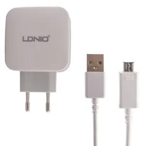 شارژر دیواری الدینیو مدل DL-AC70 به همراه کابل microUSB