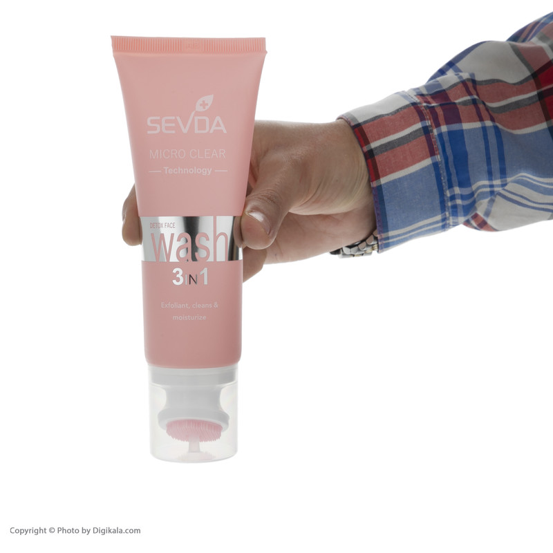 ژل لایه بردار پوست سودا مدل Micro Clear 3 in 1 حجم 125 میلی لیتر