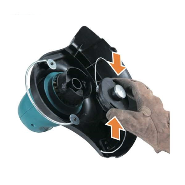 علف زن برقی ماکیتا مدل UR3000