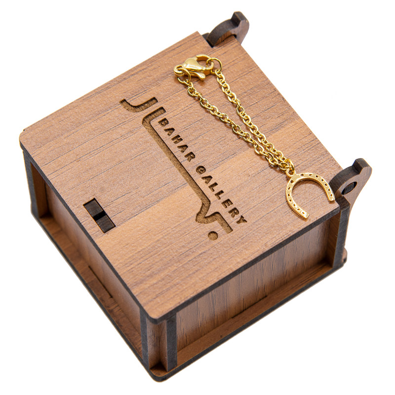 آویز ساعت زنانه بهار گالری طرح نعل کد 212044 آویز ساعت زنانه بهار گالری طرح نعل کد 212044