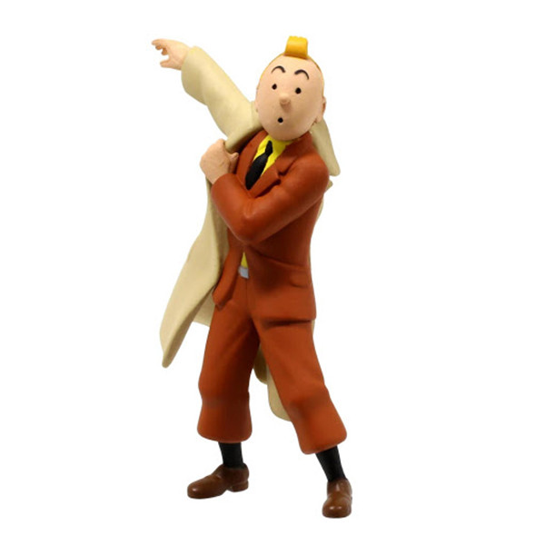 فیگور مدل Tintin putting coat on
