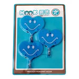 آویز حوله هوک طرح قلب خندان بسته 3 عددی