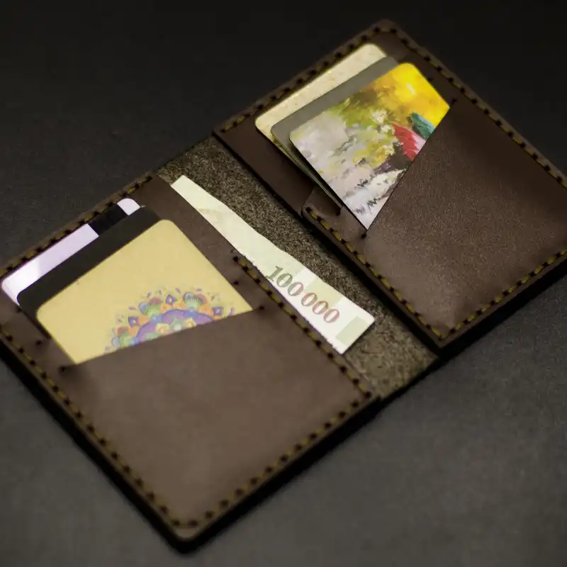 کیف پول چرمینه اسپرت طرح رئال مادرید کد 1005