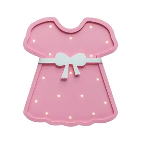 چراغ خواب کودک طرح لباس دخترانه