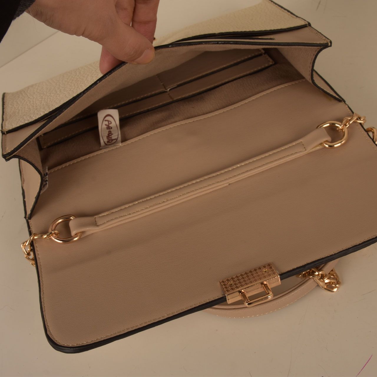 کیف دوشی زنانه پارینه چرم مدل PLV188-12-1510 -  - 15