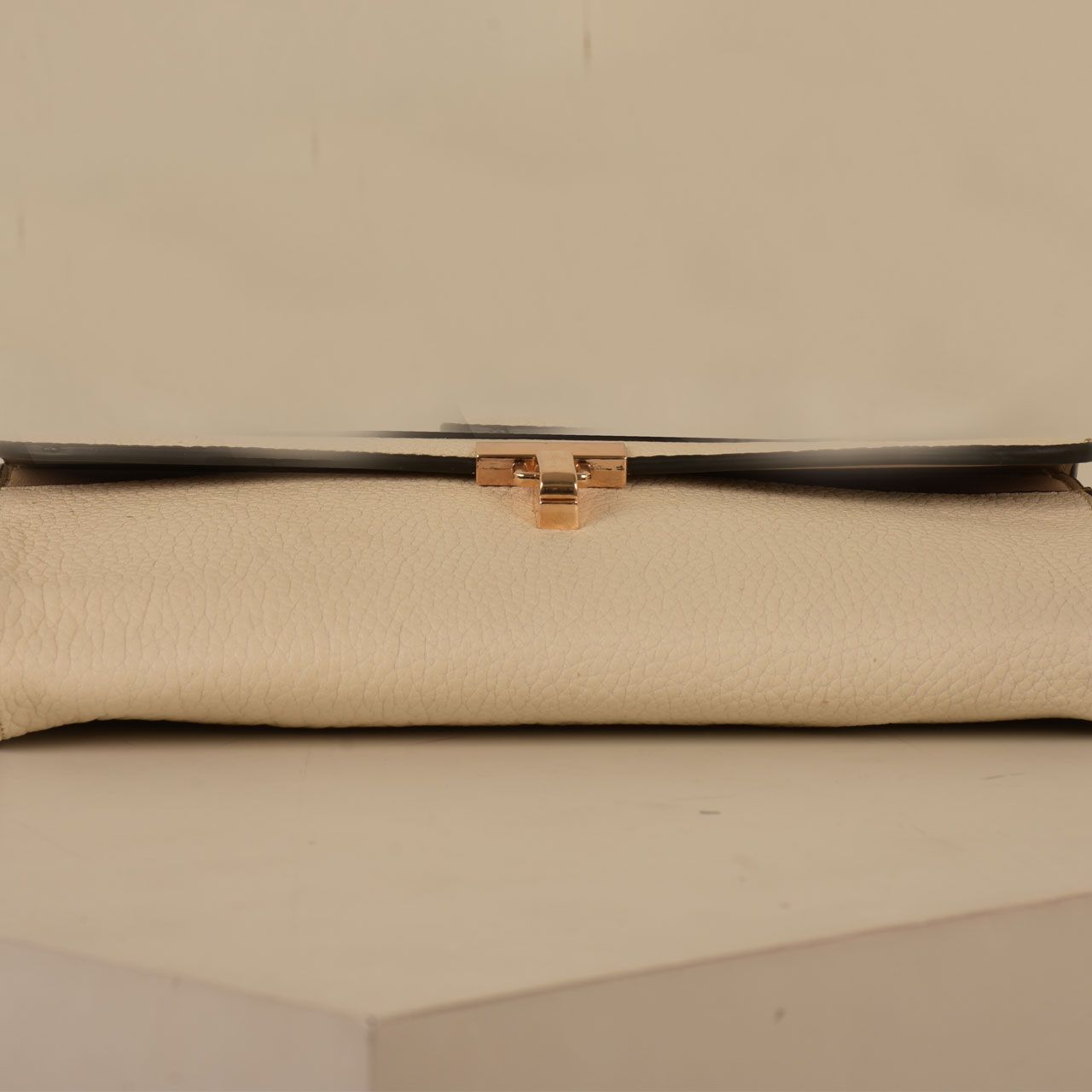 کیف دوشی زنانه پارینه چرم مدل PLV188-12-1510 -  - 18