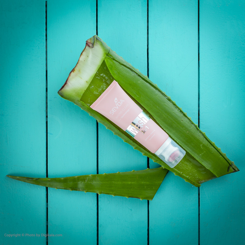 ژل لایه بردار پوست سودا مدل Micro Clear 3 in 1 حجم 125 میلی لیتر