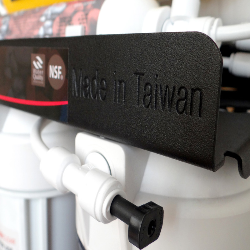 دستگاه تصفیه کننده آب آکوآکلیر مدل BLACK RADIX - 3100 به همراه بسته فیلتر 4 عددی