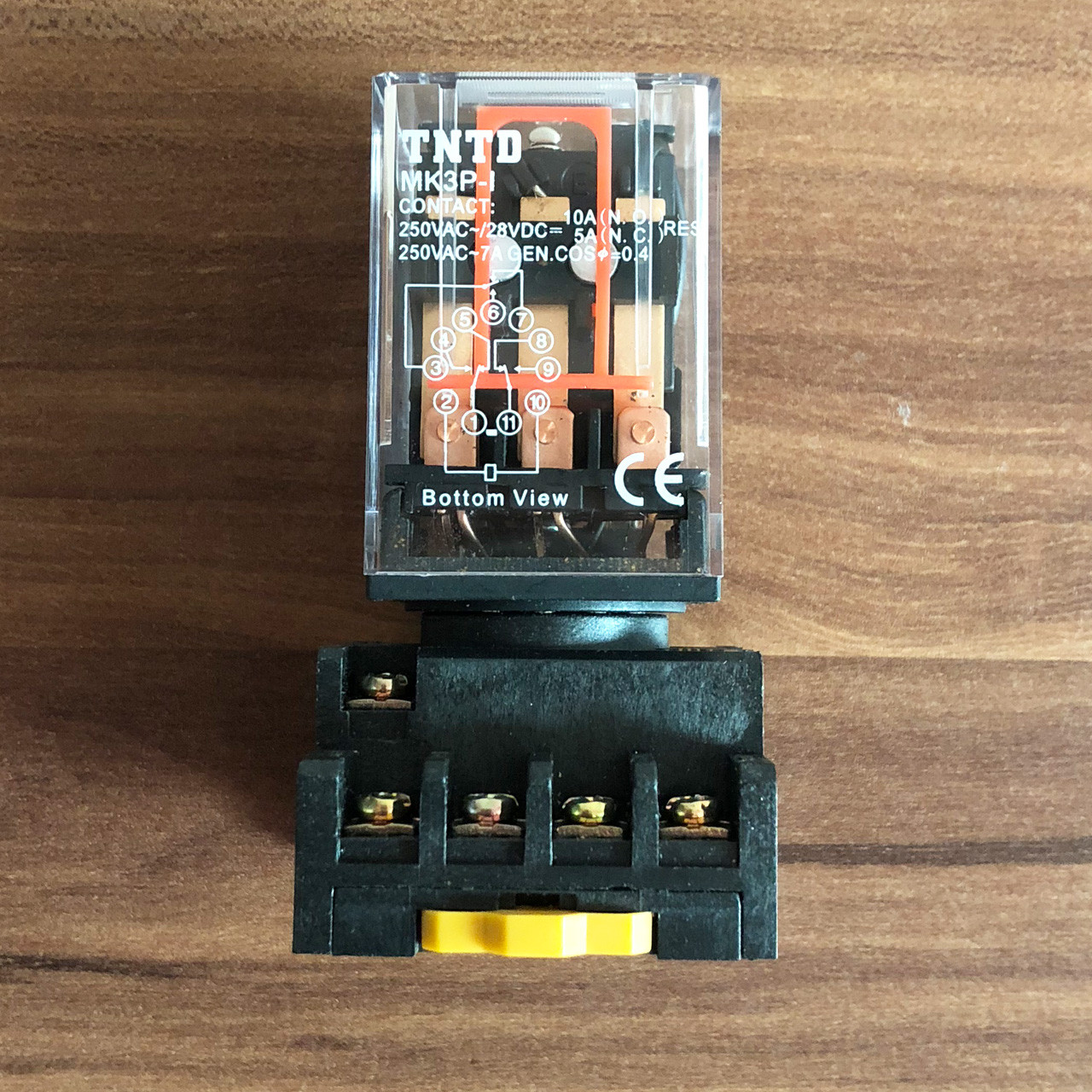 رله 11 پایه تی ان تی دی مدل MK3P1