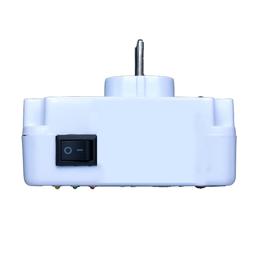 محافظ ولتاژ میکرومکس مدل M-2500-XE