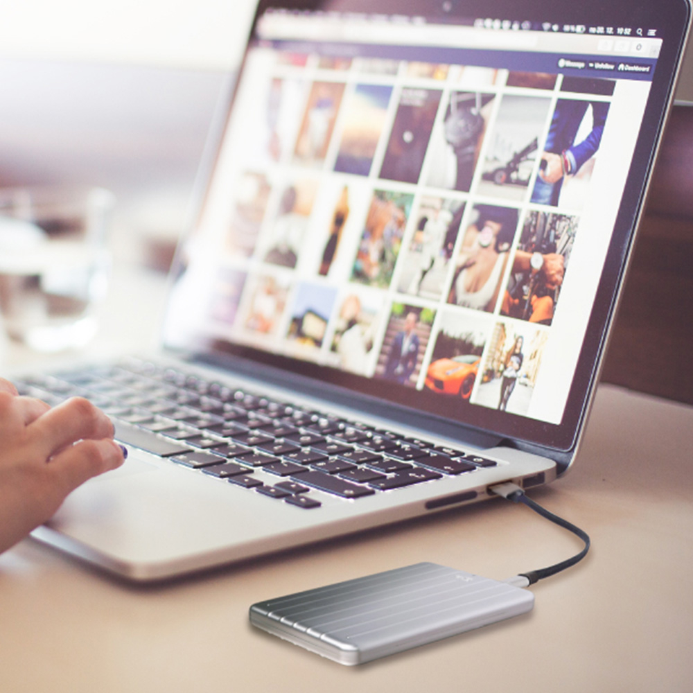 اس اس دی اکسترنال سیلیکون پاور مدل  Bolt B75 ظرفیت 256 گیگابایت