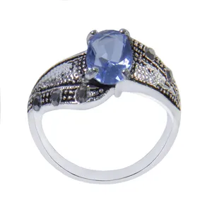 انگشتر نقره زنانه بازرگاني ميلادي  کد AW_123