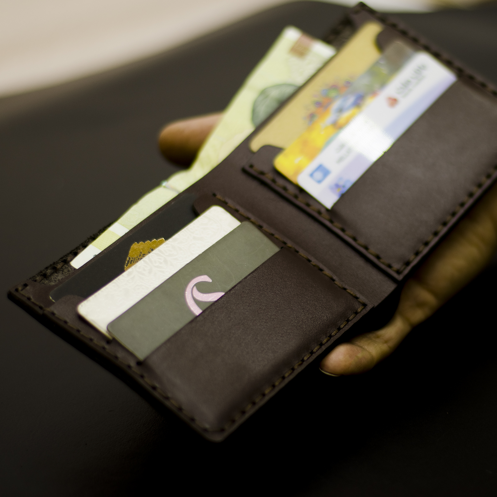 کیف پول چرمینه اسپرت مدل یوونتوس کد 4007