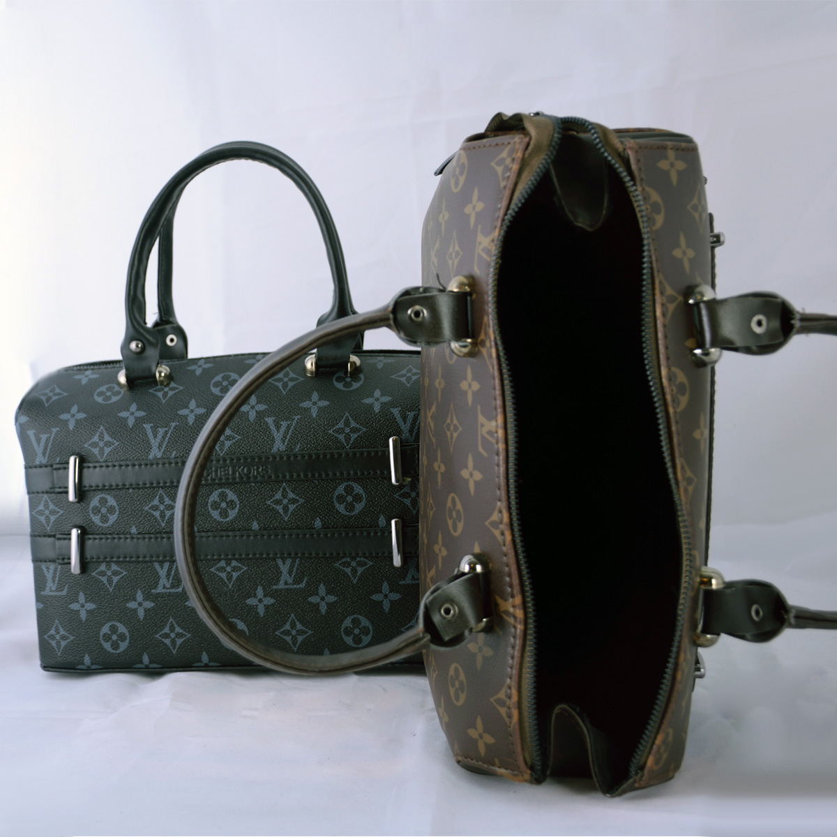 کیف دوشی زنانه مدل V-1