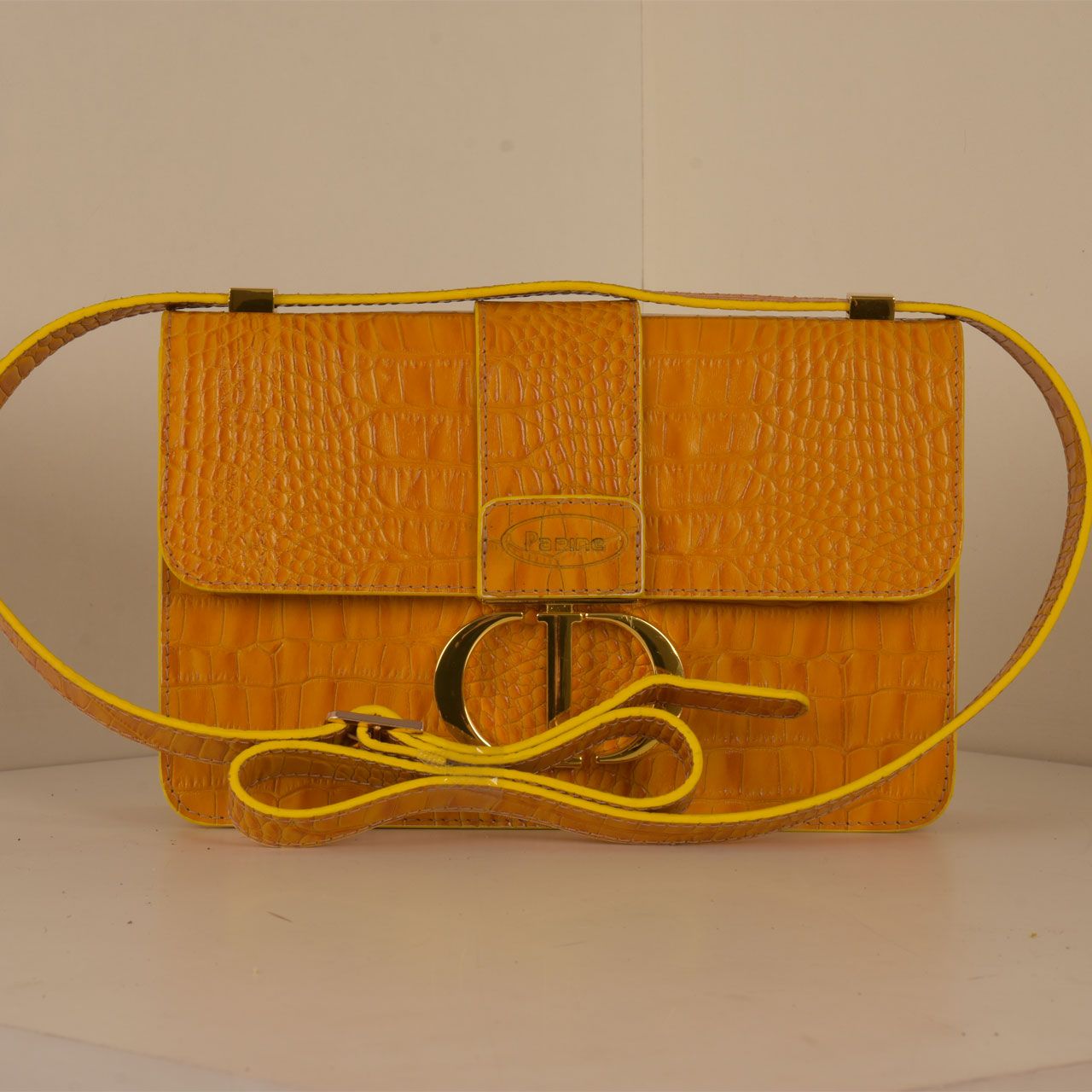 کیف دوشی زنانه کهن چرم کد v182 -  - 39