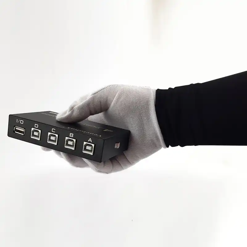 هاب سوئیچ 4 پورت ونتولینک مدل 1A4B