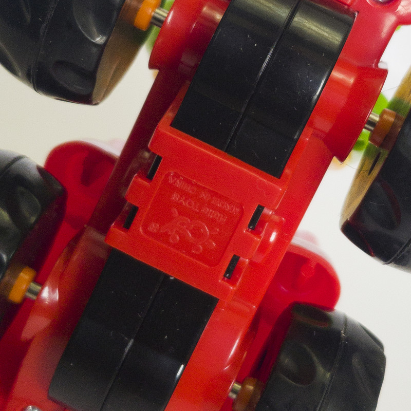 ماشین بازی هولا مدل میکسر راهسازی 326CD