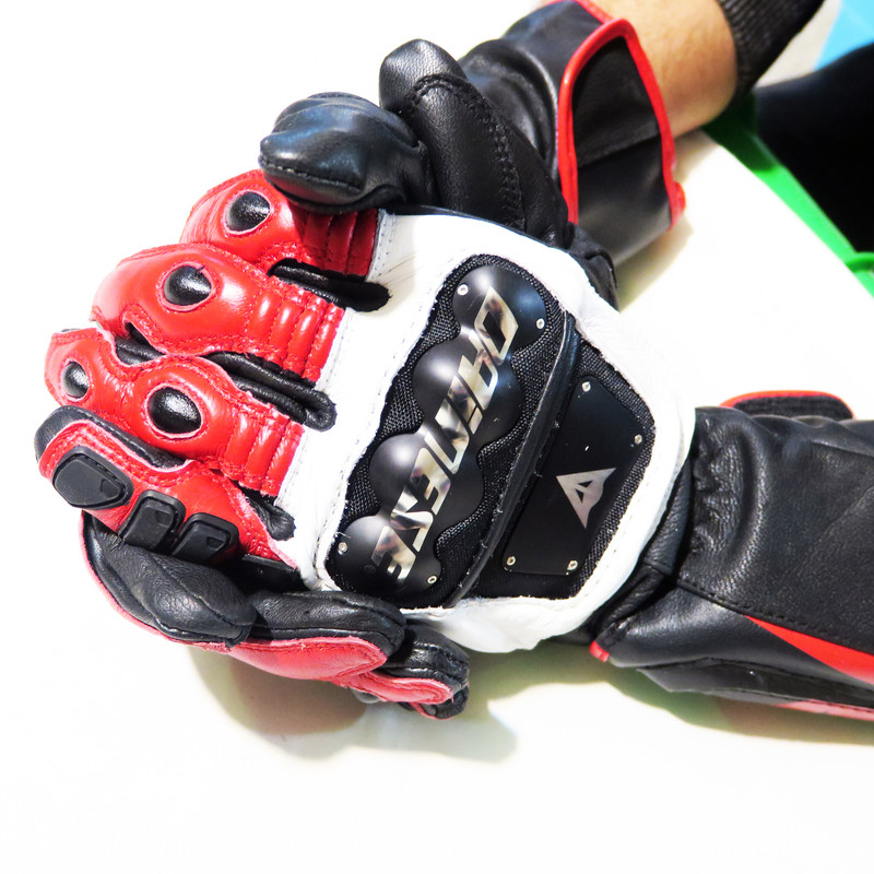 دستکش موتورسواری داینس مدل AX08