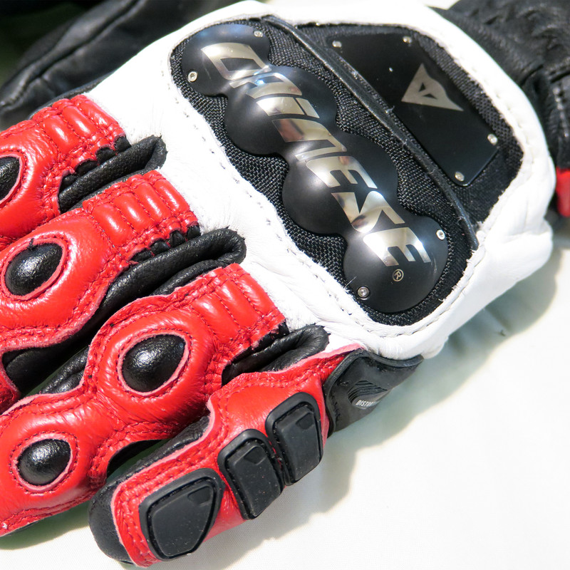 دستکش موتورسواری داینس مدل AX08