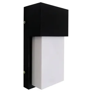چراغ حیاطی دیواری مدل M276