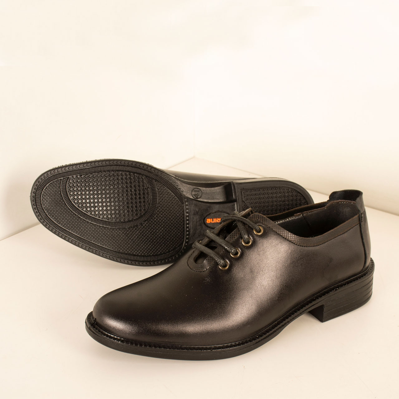 PARINECHARM leather men's shoes , SHO190 Model 