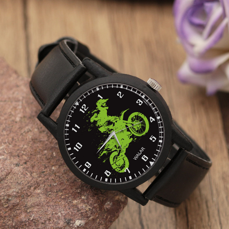 ساعت مچی عقربه ای والار طرح موتورسواری کد LF2085 ساعت مچی عقربه ای والار طرح موتورسواری کد LF2085