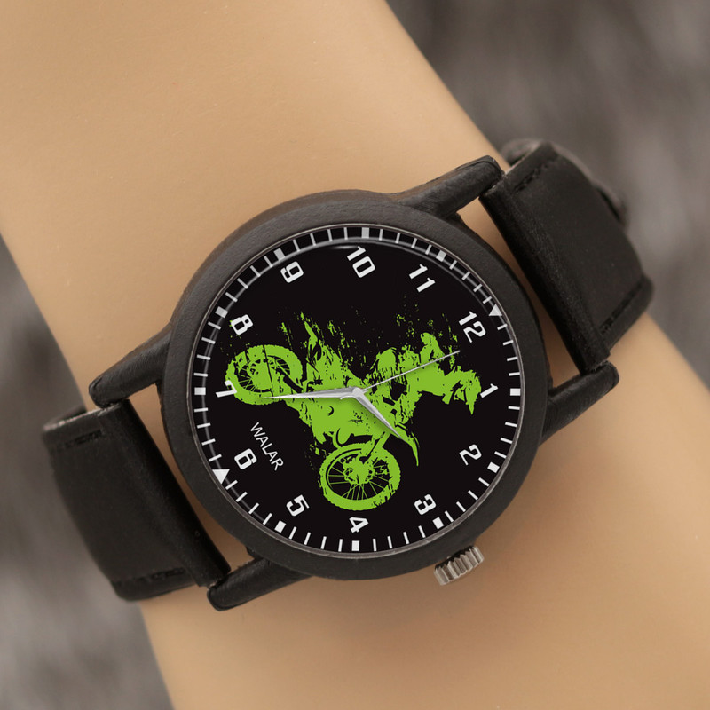 ساعت مچی عقربه ای والار طرح موتورسواری کد LF2085 ساعت مچی عقربه ای والار طرح موتورسواری کد LF2085