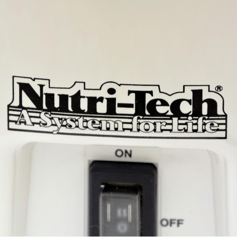 آبمیوه گیری کاریکو مدل Nutri-Tech