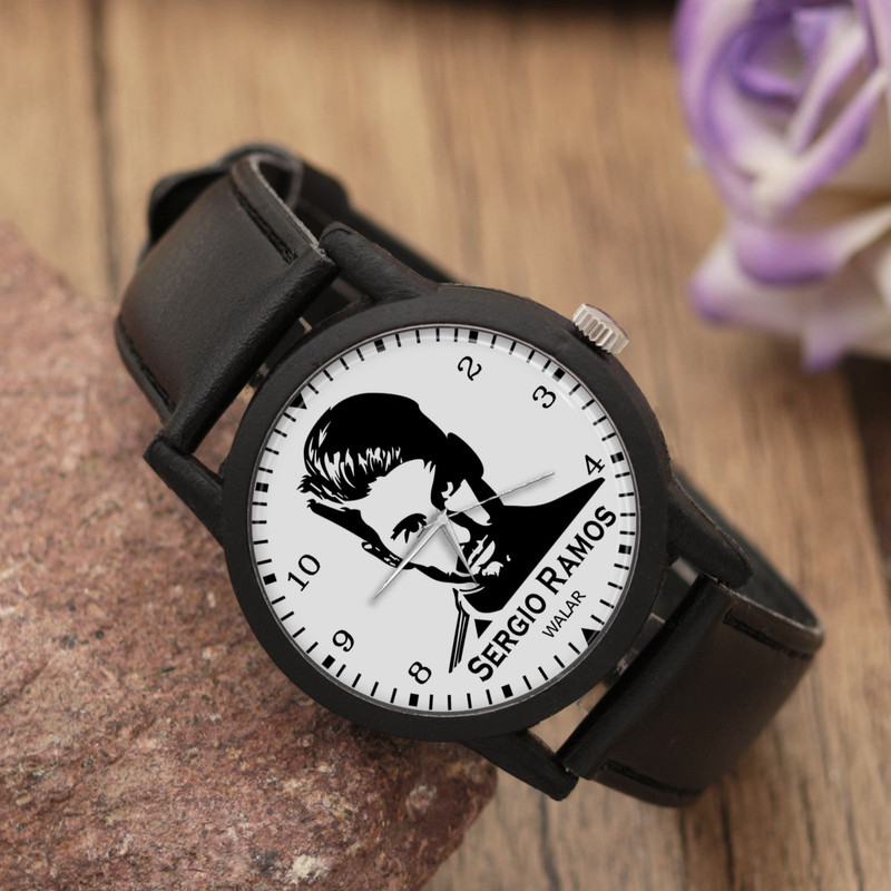 ساعت مچی عقربه ای مردانه والار طرح سرخیو راموس کد LF2155