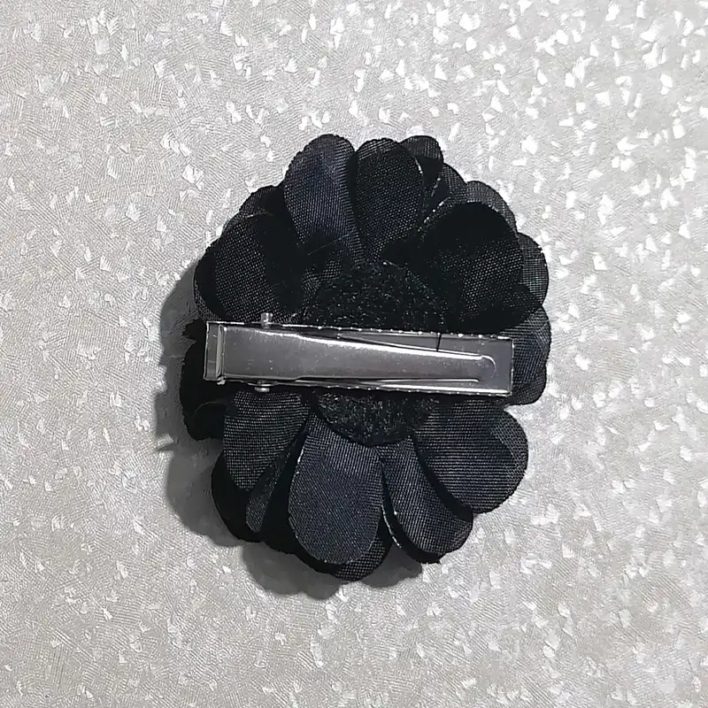 گیره مو دخترانه طرح گل داوودی بسته دو عددی