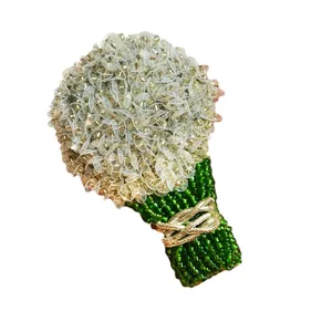 سنجاق سینه طرح دسته گل کد E.H1152