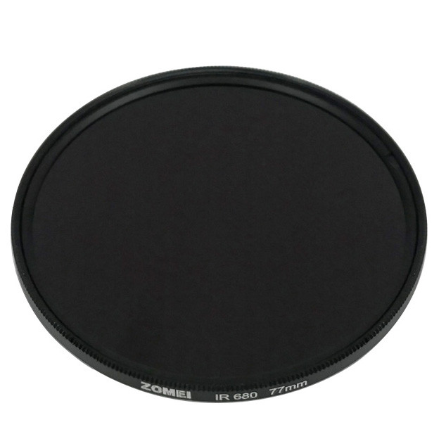 فیلتر لنز زومی مدل Infrared 680nm 77mm
