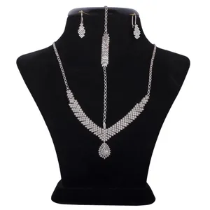نیم ست طلا 18 عیار زنانه کد N142
