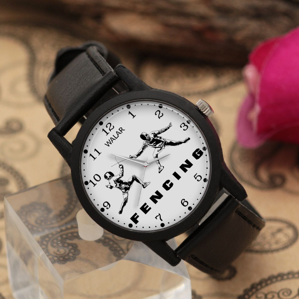 ساعت مچی عقربه ای زنانه و مردانه والار طرح شمشیر بازی کد LF2235 -  - 2