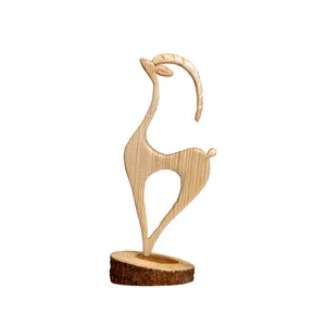 مجسمه چوبی طرح غزال کد 025