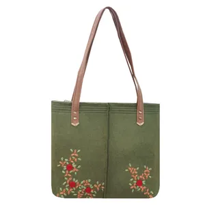 کیف رودوشی نمدی مدل M-117