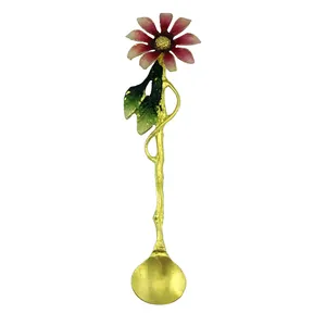 قاشق چای خوری طرح گل سوزنی مدل GZ98666