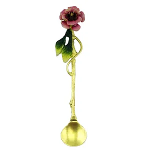 قاشق چای خوری طرح گل مدل GZ98669