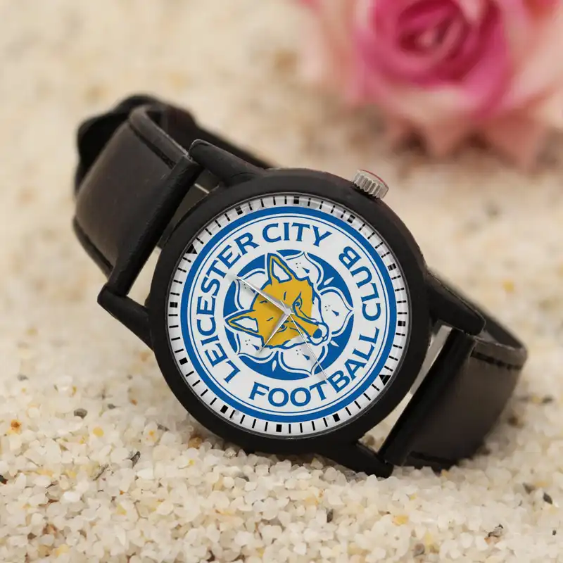 ساعت مچی عقربه ای والار طرح لستر سیتی کد LF2715