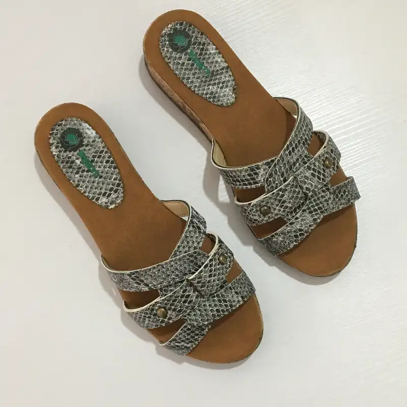 صندل زنانه بونتی کد 614